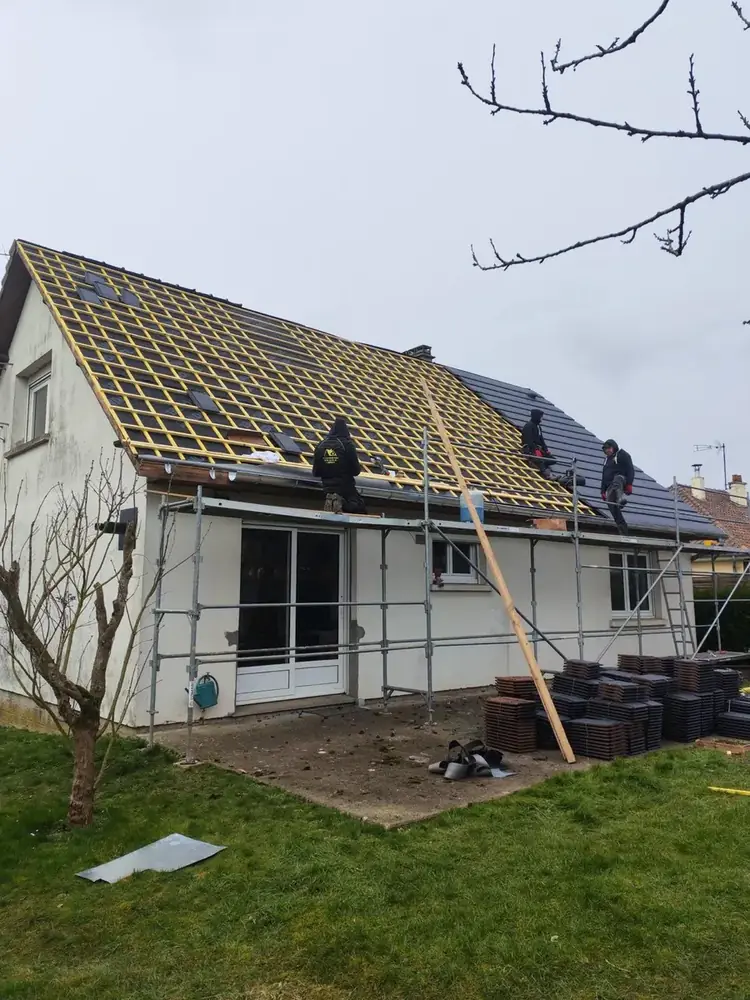 Komplettsanierung mit Konterlattung und neuen Ziegeln